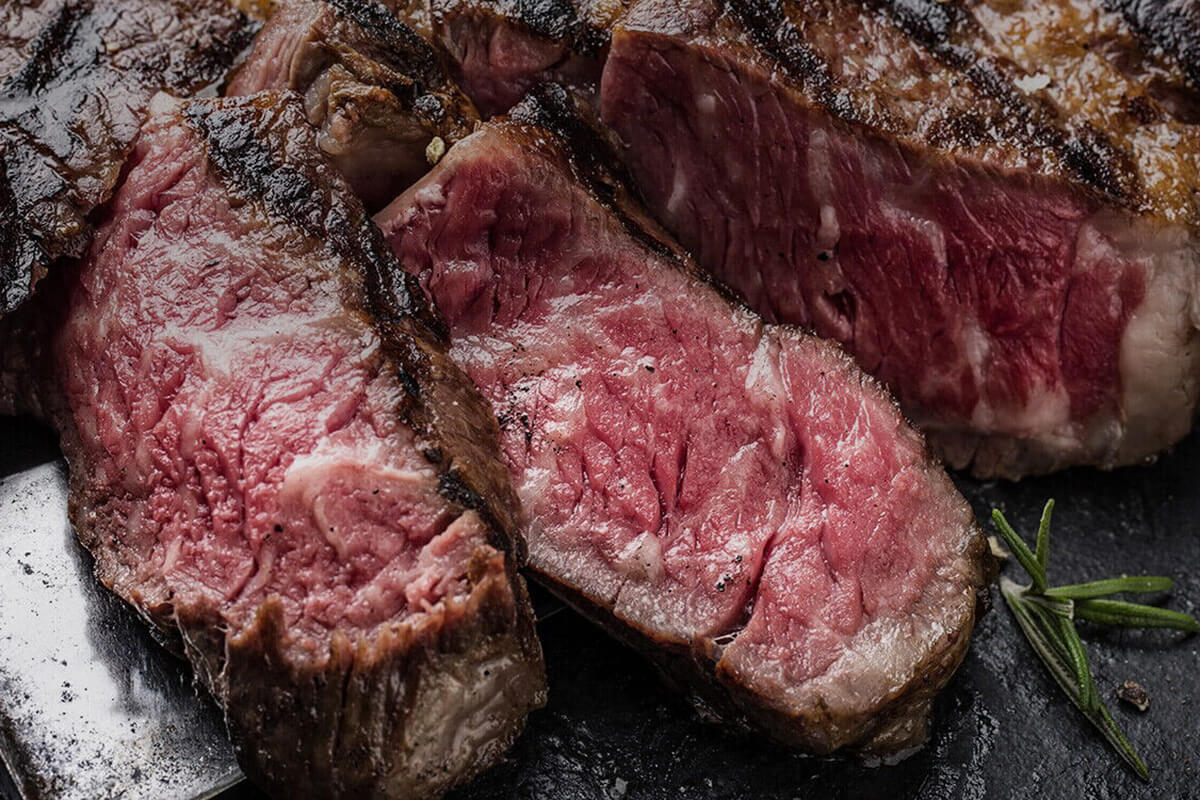 Perfektes Fleisch. Perfekter Abend! Jetzt Gutscheine buchen!